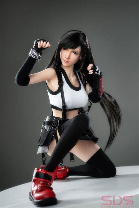 Tifa Sex Doll: Final Fantasy Realistic Tifa Lockhart Silicone Sex。